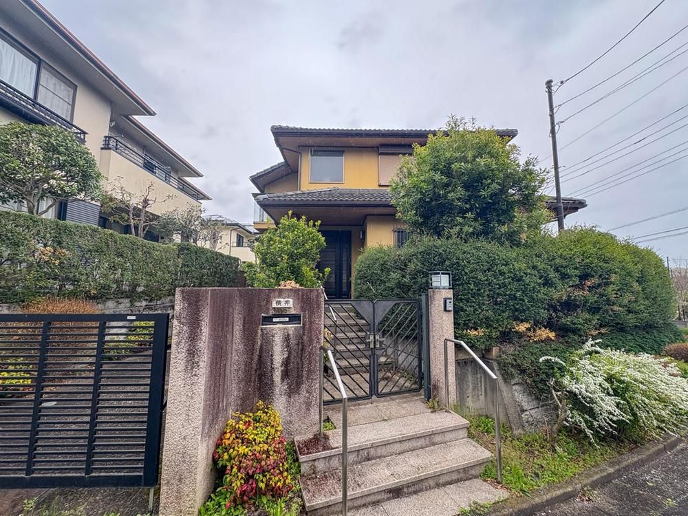 5LDK Detached House for Sale in Hachioji, Tokyo - Thumbnail 2