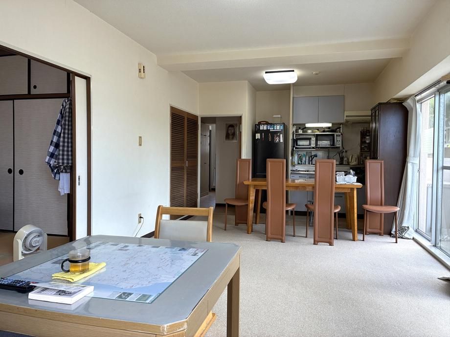 2LDK Apartment for Sale in Isumi City, Chiba - 61m2 - Thumbnail 4