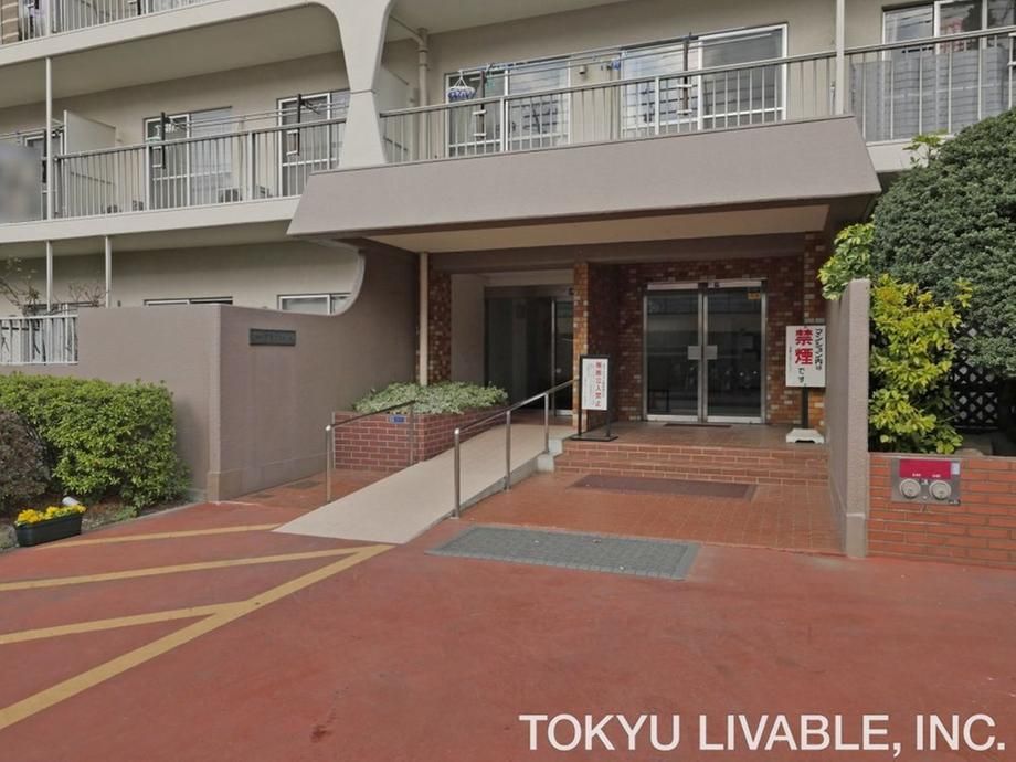 3LDK Apartment for Sale in Nakahara-ku, Kawasaki - Thumbnail 3