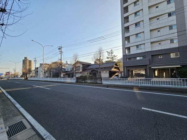 More Grace Mizuho Tanabe-dori 3LDK Top Floor Apartment Nagoya - Thumbnail 2
