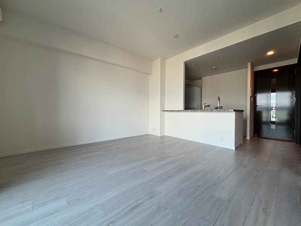 Renovated 3LDK Apartment for Sale in Higashi-ku, Nagoya - Thumbnail 3