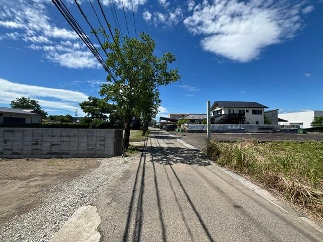 Land for Sale in Miyazaki City - 203m2 Plot with Building Potential - Thumbnail 2
