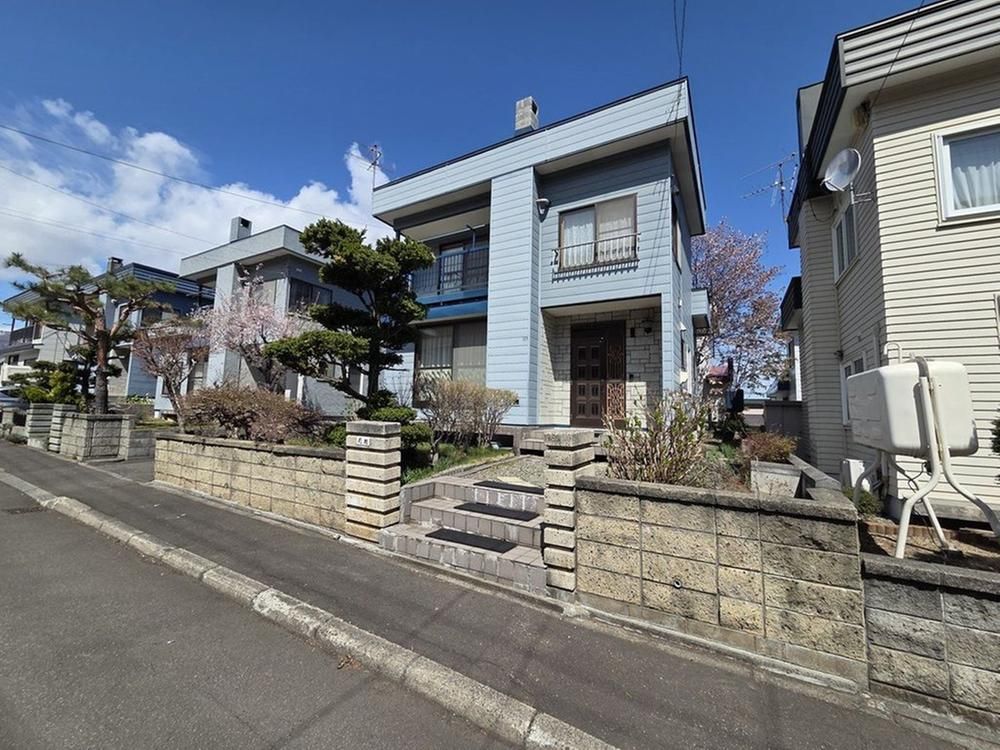 175m2 Residential Land for Sale in Nishi Ward, Sapporo - Thumbnail 3