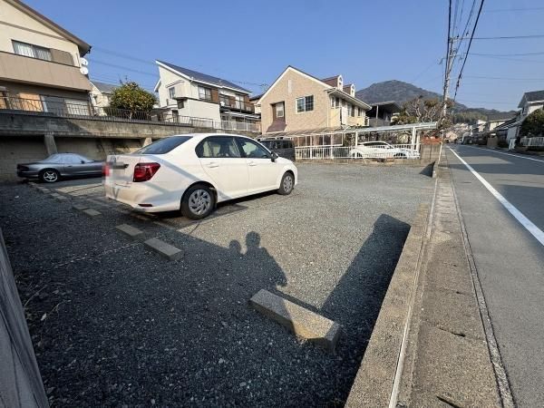 229.89m² Land for Sale in Izumi-ga-oka, Munakata, Fukuoka - Thumbnail 3