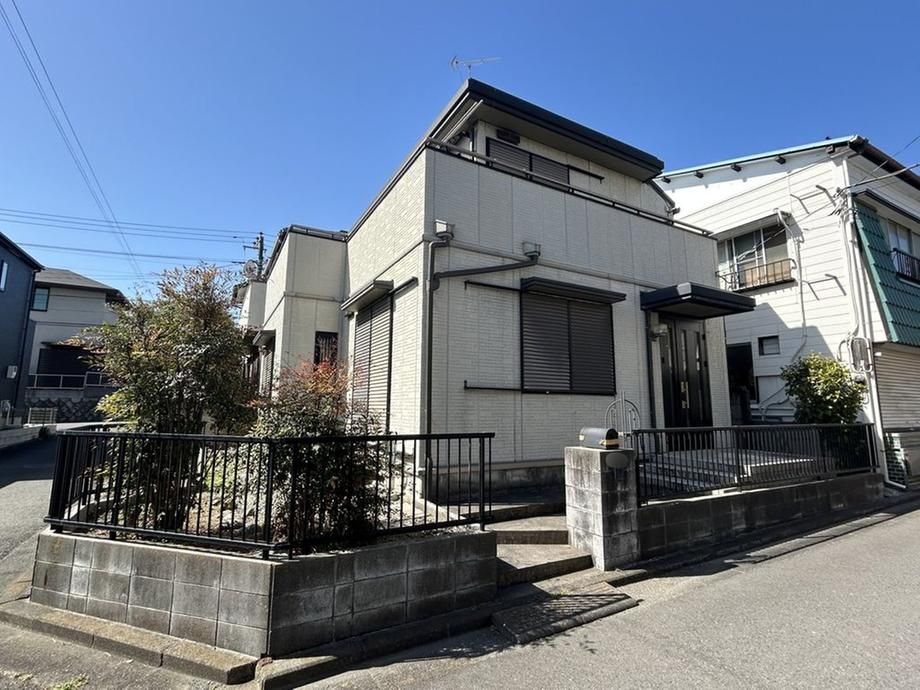 3LDK Sekisui Heim House for Sale in Totsuka, Yokohama - Thumbnail 2
