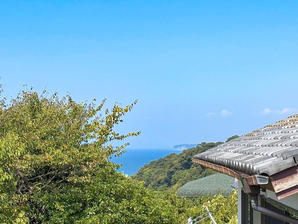 Land for Sale in Hayama with Ocean and Mount Fuji Views - Thumbnail 2