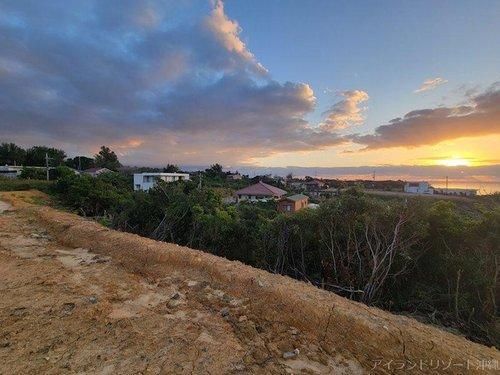 Oceanfront Land for Sale in Higashi Village, Okinawa 1102m² - Thumbnail 3