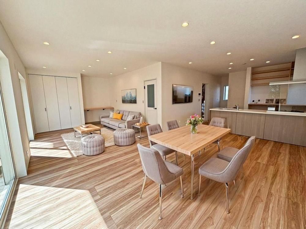Spacious 3LDK House in Hachioji with 26-jo LDK & Garden - Thumbnail 4