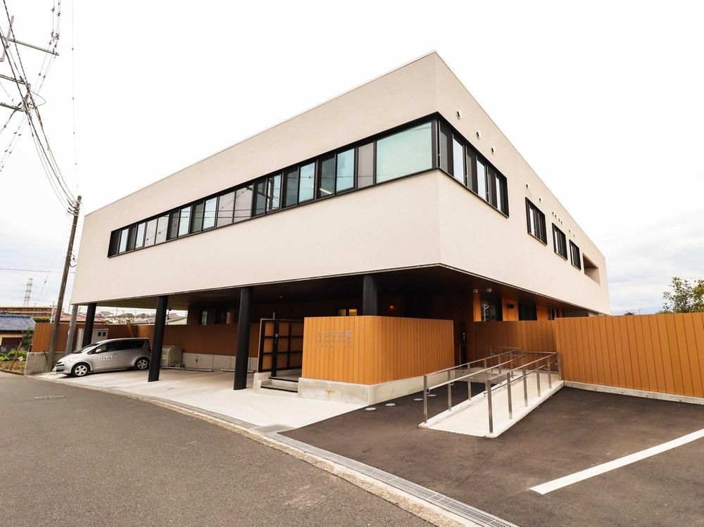 Solar-Powered 3LDK House for Sale in Ome, Tokyo - Thumbnail 3