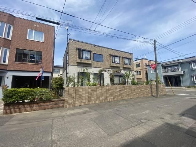 6LDK House in Sapporo Kita Ward with 63 Tsubo Land - Thumbnail 4