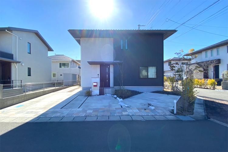3LDK House for Sale in Tomiya City, Miyagi - 117.98 sqm - Thumbnail 2