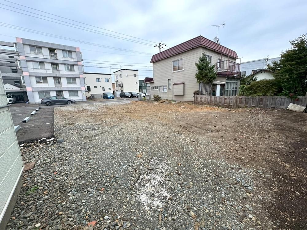 198.34m2 Building Plot for Sale in Kita-ku, Sapporo - Thumbnail 4