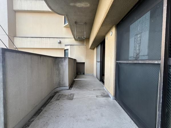 3DK Apartment for Sale in Sasebo, Nagasaki - 52.88m2 - Thumbnail 4