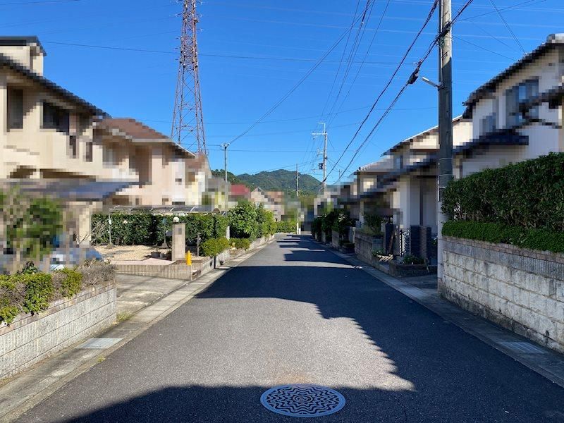 4LDK Renovated House in Otsu, Shiga - 186.63 sqm Land - Thumbnail 4