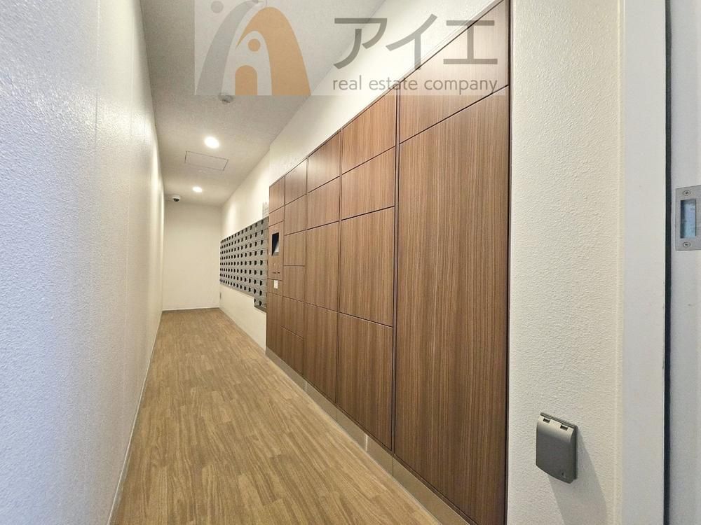 Renovated 2LDK Apartment in Funabashi, Chiba - Thumbnail 2