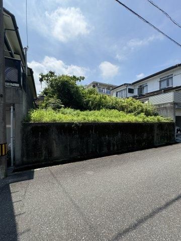 Land for Sale in Kōchi City, 131 m², Vacant Plot - Thumbnail 2