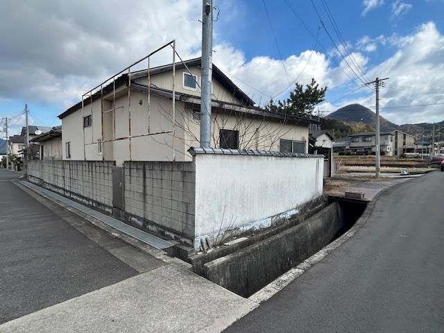 176 Tsubo Land for Sale in Kokubunji-cho, Takamatsu, Kagawa - Thumbnail 3