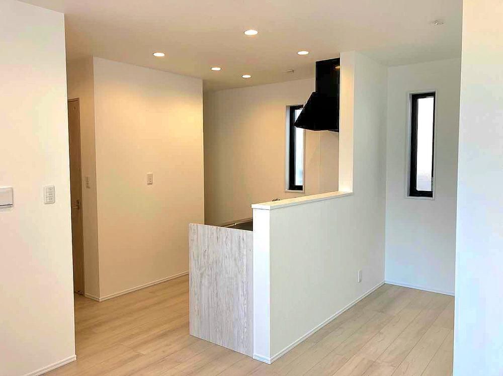 3LDK House for Sale in Funabashi Near Tsudanuma Station - Thumbnail 4