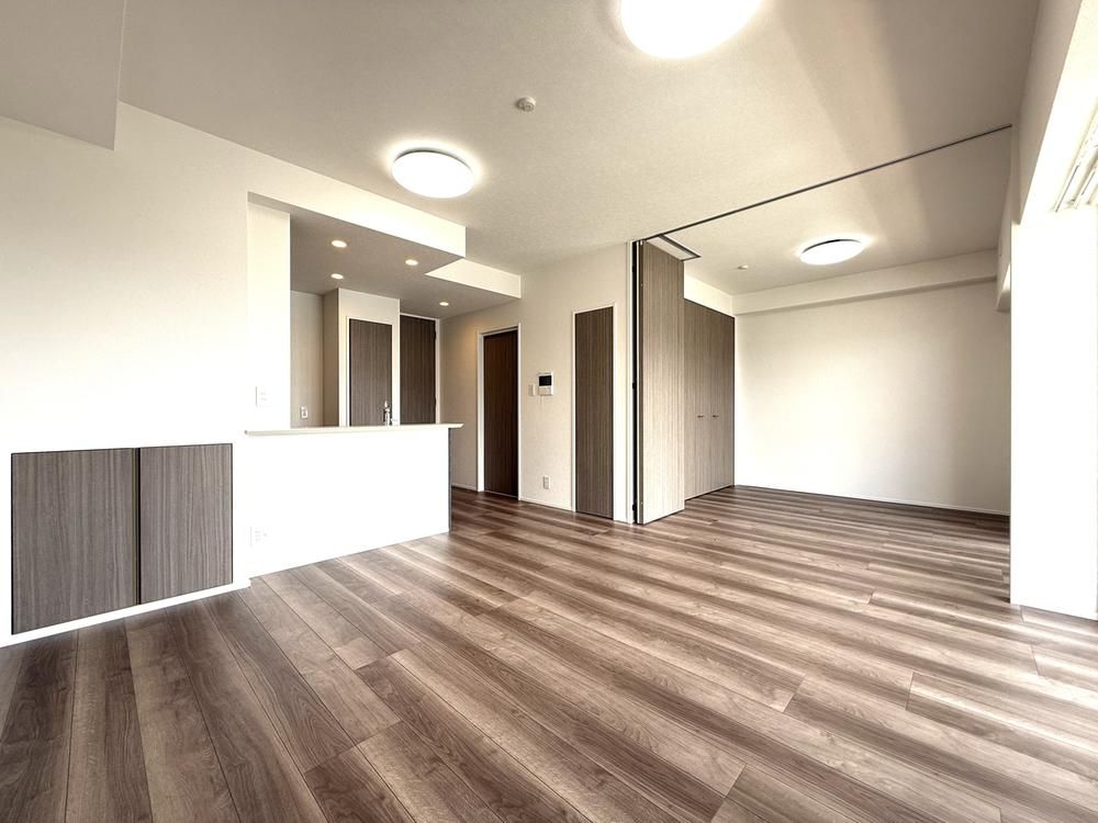 3LDK Apartment for Sale in Naha, Okinawa with Sea View - Thumbnail 4