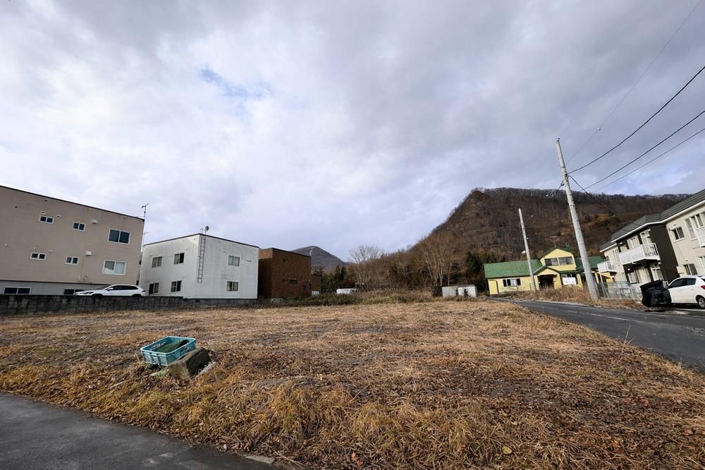 Land for Sale in Sapporo Nishi Ward - 1,621 m² - Thumbnail 2