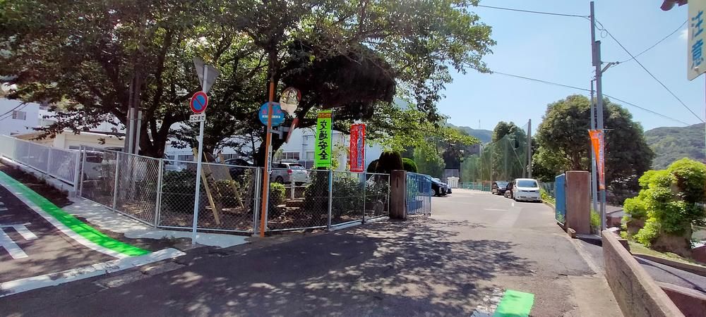 Land for Sale in Sasebo, Nagasaki - 223.18 sqm - 6.9 Million Yen - Image 1