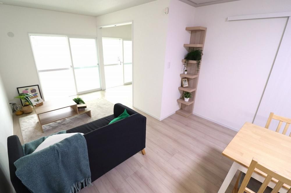 2LDK Renovated Apartment in Sendai, Miyagi - 51m² - Thumbnail 4