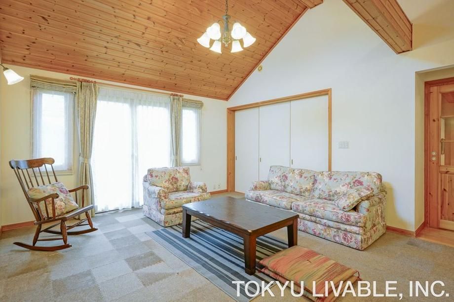 2LDK Detached Home in Kodaira City, Tokyo - 79m2 - Thumbnail 4
