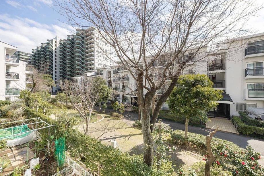 3LDK Apartment for Sale in Takatsu-ku, Kawasaki - 81.22 sqm - Thumbnail 3