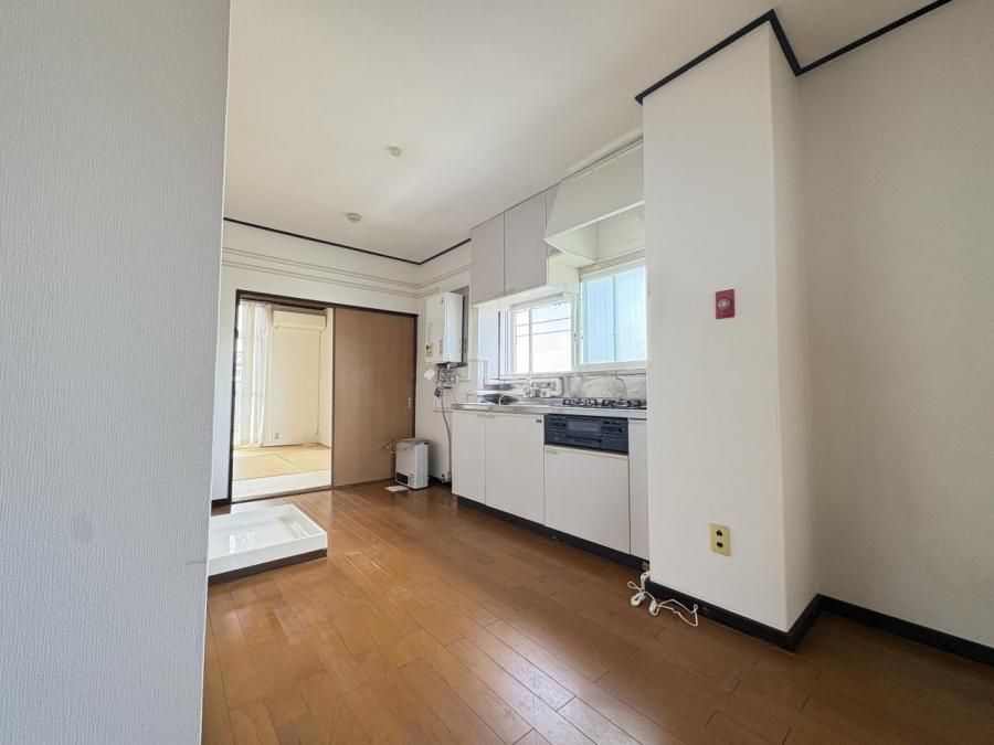 2DK Apartment for Sale in Kawagoe, Saitama - Thumbnail 4
