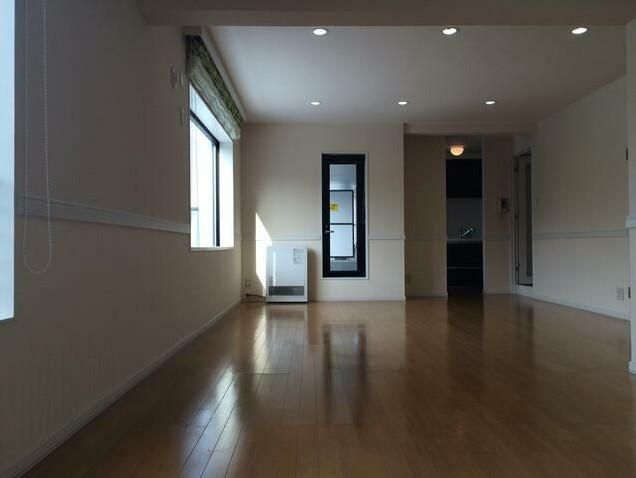 2LDK Apartment for Sale in Chuo Ward, Sapporo, 70.33m² - Thumbnail 4