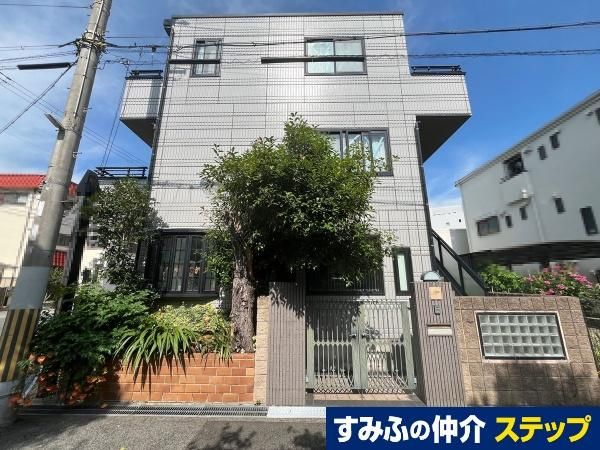 3-Story Detached House for Sale in Amagasaki, Hyogo - Thumbnail 3