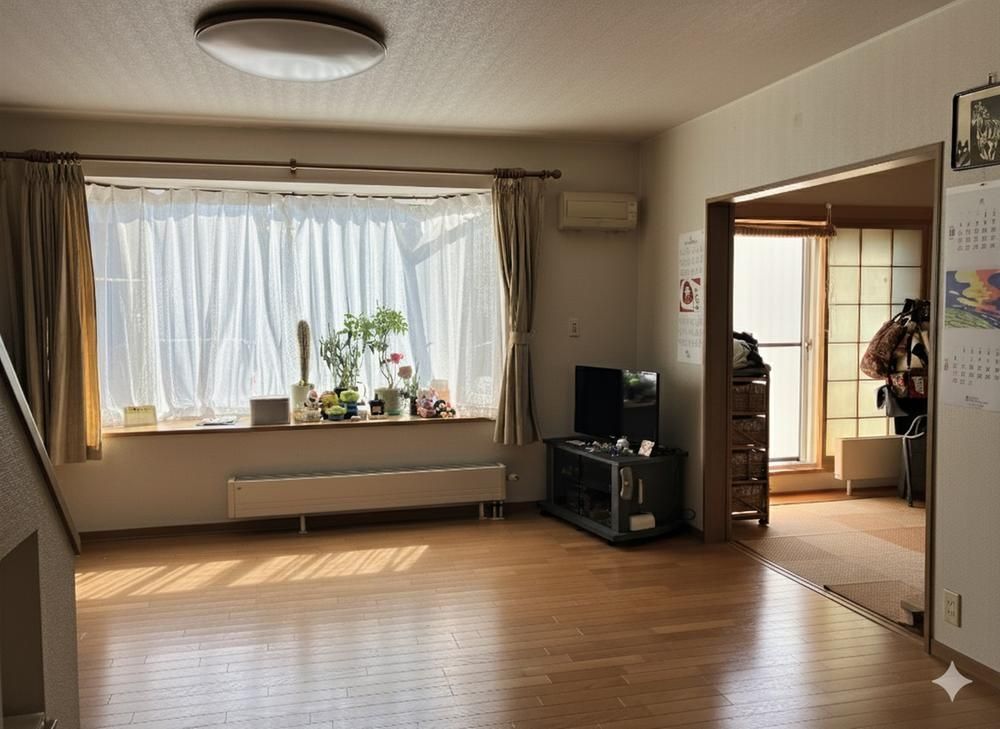 4LDK+S Detached House for Sale in Chitose, Hokkaido - Thumbnail 2