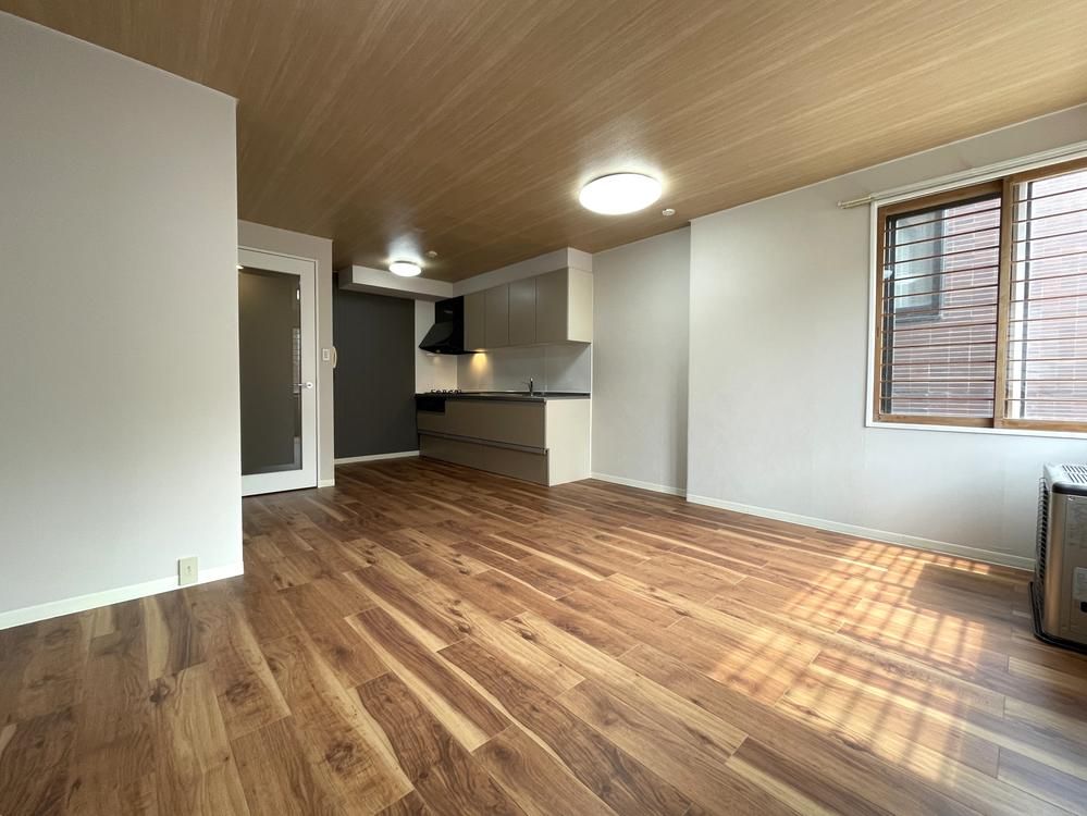 Renovated 3LDK Apartment in Sapporo Chuo Ward with Sauna - Thumbnail 3