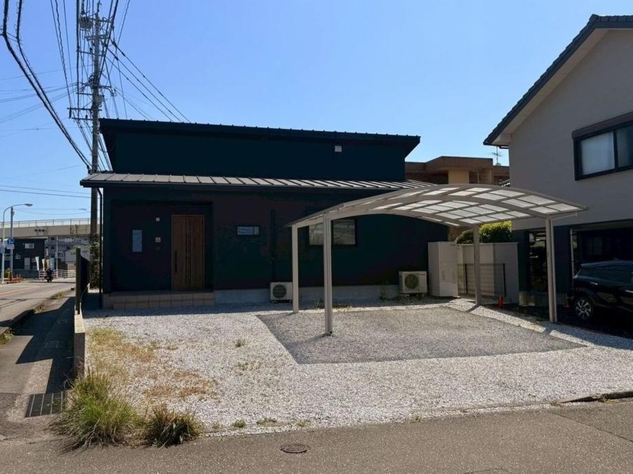 Modern 3LDK House for Sale in Sadowara-cho, Miyazaki City - Thumbnail 2