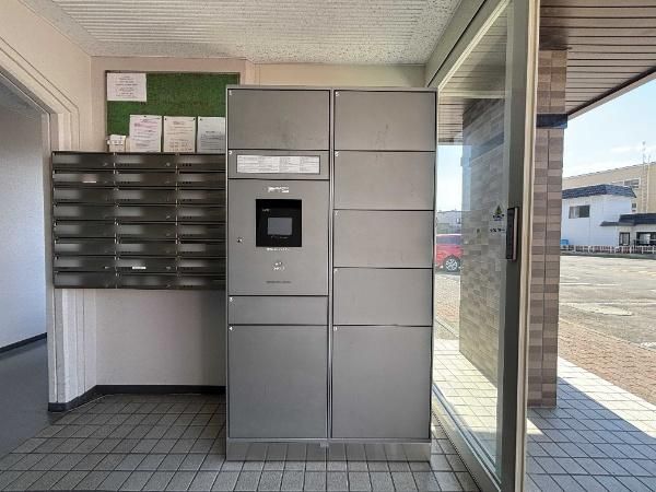 4LDK Apartment for Sale in Sapporo Toyohira Ward with River View - Thumbnail 4