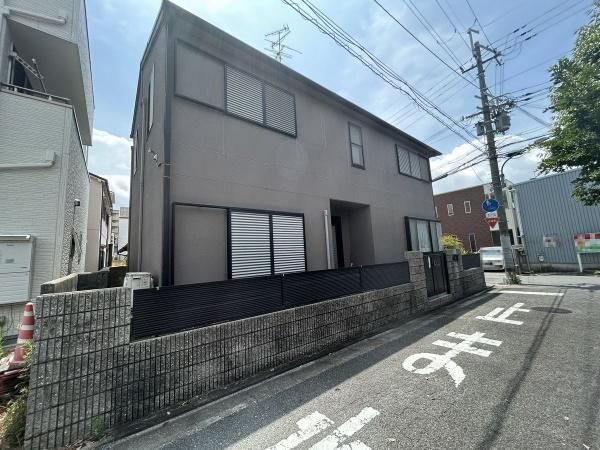 4LDK Detached House for Sale in Moriguchi, Osaka - Thumbnail 2