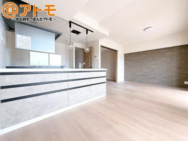 Renovated 3LDK Apartment in Shizuoka Near Shimokanuki Station - Thumbnail 3