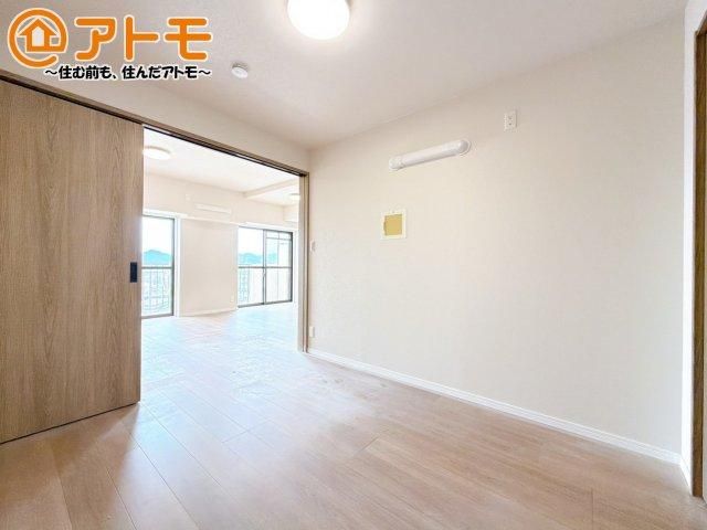 Renovated 3LDK Apartment in Shizuoka Near Shimokanuki Station - Thumbnail 4