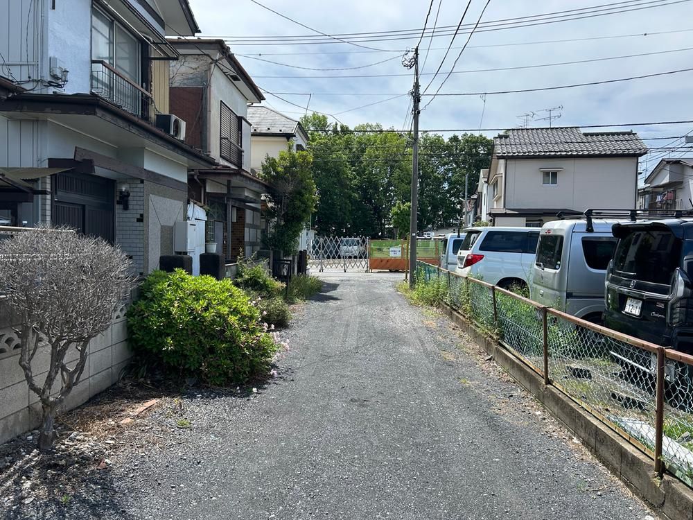 Renovated 3LDK+S House in Niiza City, Saitama - Thumbnail 2