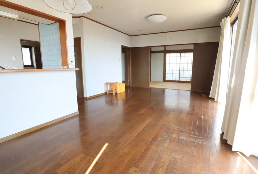4LDK Resale House with Ocean View in Miyazaki City - Thumbnail 3