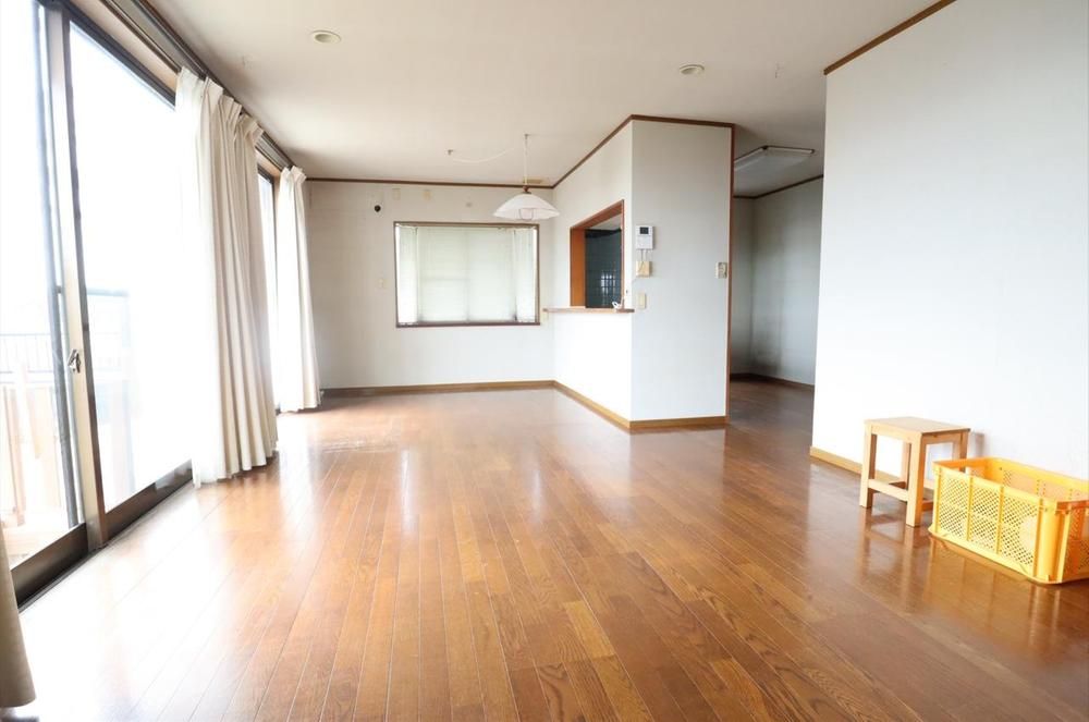 4LDK Resale House with Ocean View in Miyazaki City - Thumbnail 4