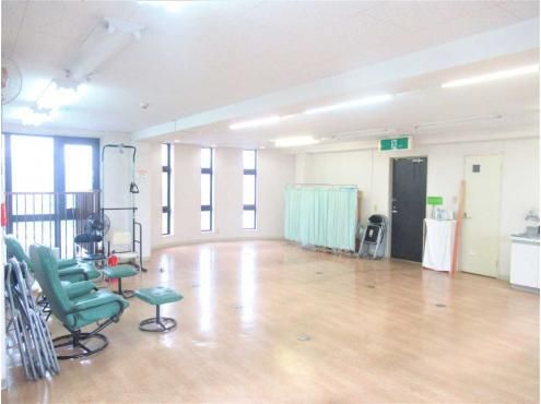 6LDK House for Sale in Hamura, Tokyo - 361 sqm - Thumbnail 3
