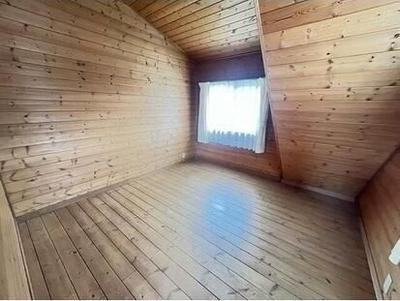 4LDK Log House on 112 Tsubo Lot in Matsuyama, Ehime — Interior, Matsuyama, Ehime