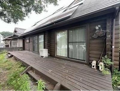 4LDK Log House on 112 Tsubo Lot in Matsuyama, Ehime — House, Matsuyama, Ehime
