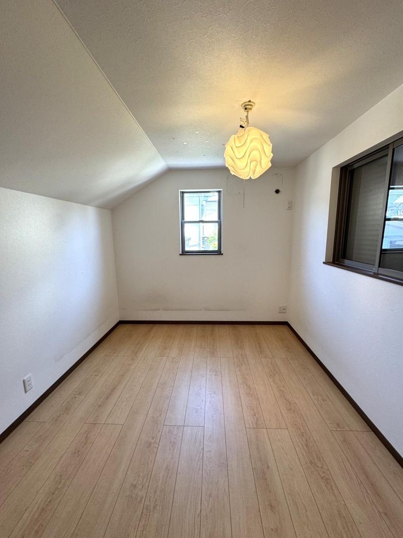 2LDK+2S House in Tsurumi, Yokohama - 90m2 for Sale - Thumbnail 3