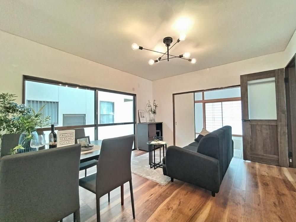 Renovated 4LDK House for Sale in Hiroshima Asakita Ward - Thumbnail 4