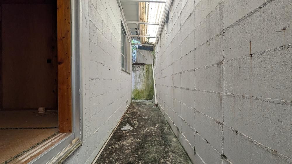 2DK RC House for Sale in Tsuboya, Naha, Okinawa - Thumbnail 3