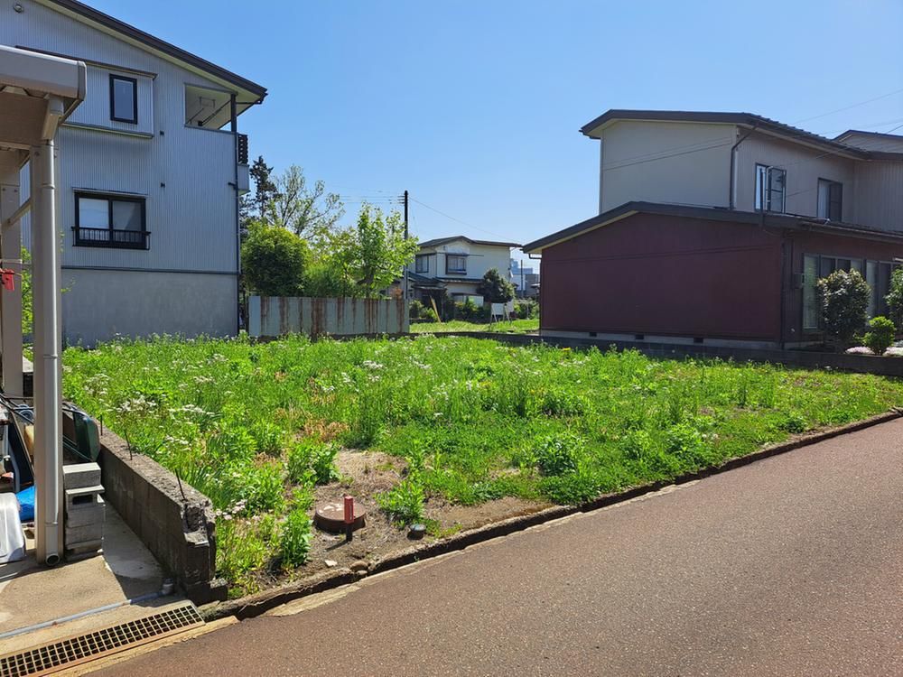 208 sqm Land for Sale Near Takada Park, Joetsu City - Thumbnail 3