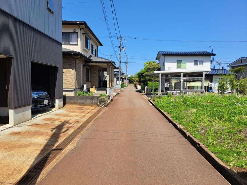 208 sqm Land for Sale Near Takada Park, Joetsu City - Thumbnail 2