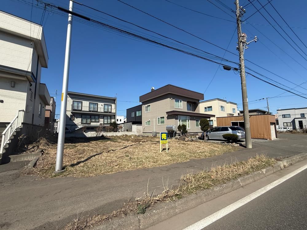 195m2 Land for Sale in Sapporo Teine Ward, Hokkaido - Thumbnail 2